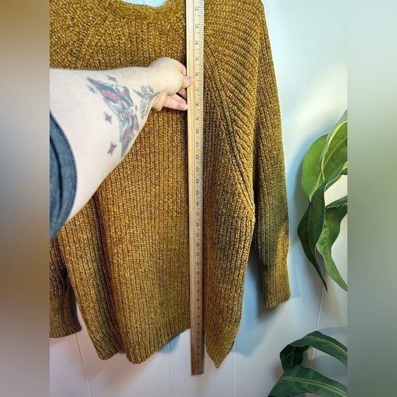 Arizona Mustard Yellow Women’s Size Small Chenille Long Sleeve Cardigan - Picture 7 of 8